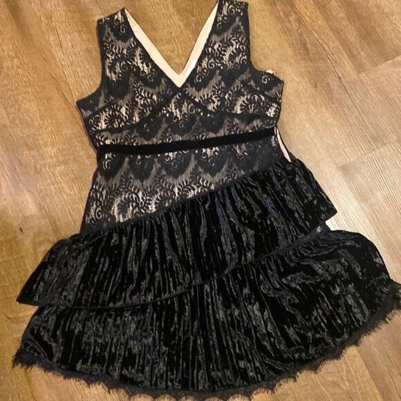 Anthropologie Foxiedox "Aurora" Black Lace Tiered Velvet Ruffle Sleeveless Dress - Picture 1 of 6